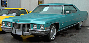 A 1971 Cadillac Sedan de Ville sans the vinyl roof option.