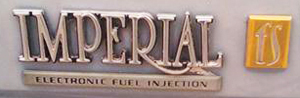 Gold "fs" medallions adorn the front fenders and trunklid of 1981-82 Sinatra Edition Imperials.