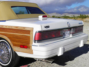 small 1986 Chrysler LeBaron Town & Country convertible b