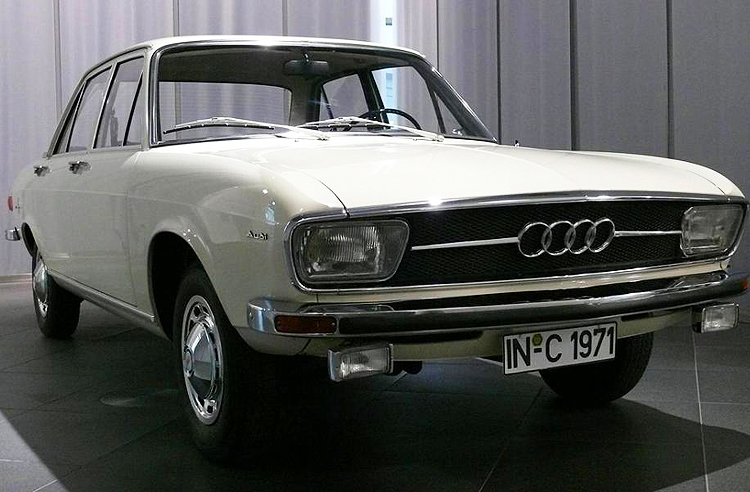 1970 Audi 100 at Audi Ingolstadt museum | CLASSIC CARS ...