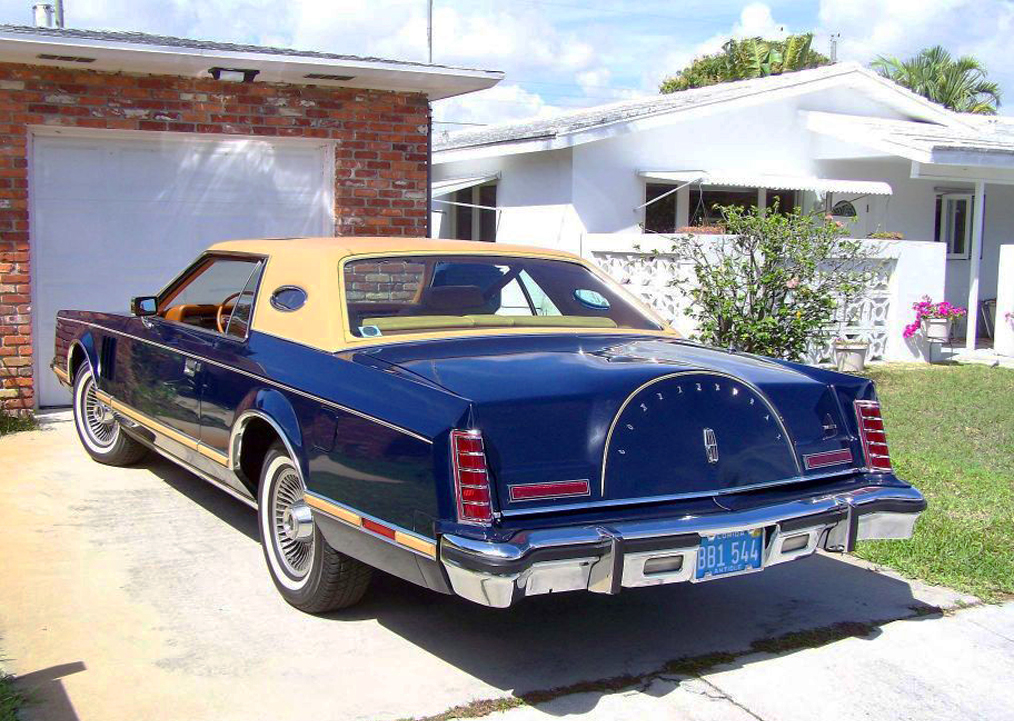 Mark V, luxury group, full vinyl roof, navy blue, 1977, Lincoln