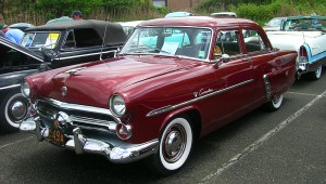 1952 Ford parking #5