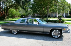 1976 cadillac coupe de ville