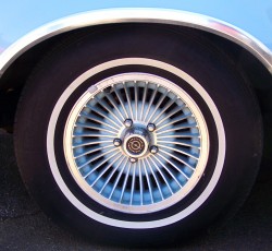1978 ford thunderbird wheel