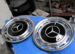 Mercedes painted wheel cover