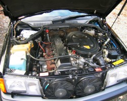 1993 Mercedes 190E 2.6 Limited Edition engine bay