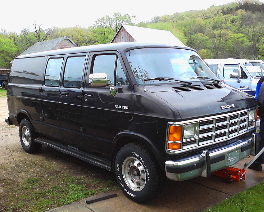 old dodge ram van