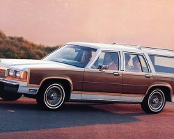 1988 Ford LTD Country Squire