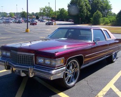 1975 Cadillac Coupe de Ville