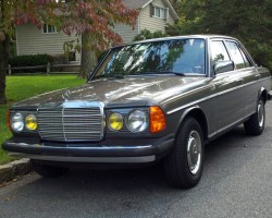 anthracite 1985 Mercedes 300D