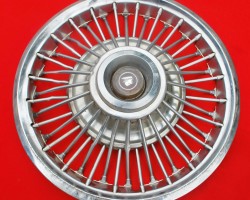 1965 Mercury wire wheel cover