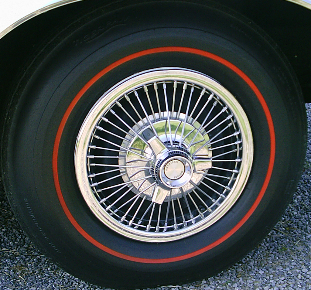 1967 American Motors wire wheel cover