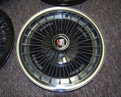 1967 Buick wire wheel cover