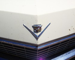 1967 Cadillac Coupe de Ville logo crest