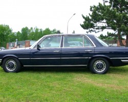 navy 1973 Mercedes 450SEL