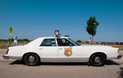 1977 ford ltd ii police car
