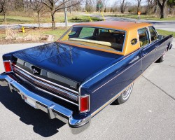 1977 Lincoln Continental Town Car