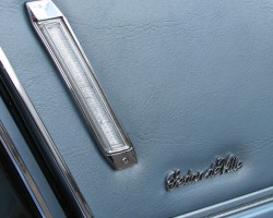 1979 Cadillac Sedan de Ville vinyl roof