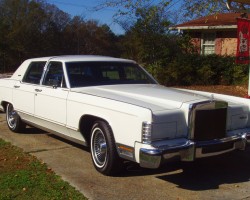 white 1979 lincoln collectors series