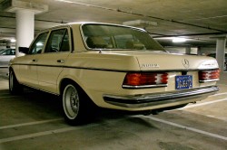 1983 mercedes 300d