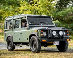 land rover defender 110