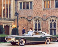 1968 Buick Riviera vinyl roof