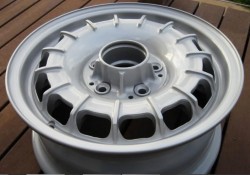 15-inch bundt wheels