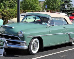 1954 Hudson Hornet wire wheel covers