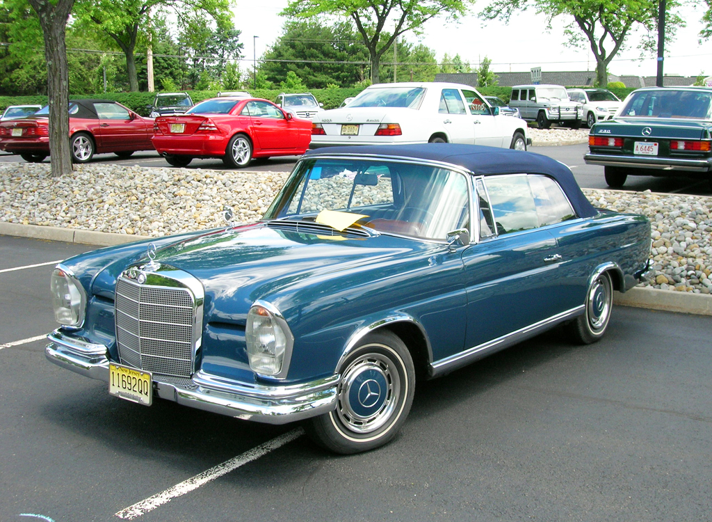 1964 Mercedes 230SE convertible at the 2013 June Jamboree in Montvale, NJ