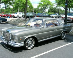 1966 Mercedes 250SE coupe