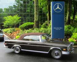 brown 1971 Mercedes 280SE convertible