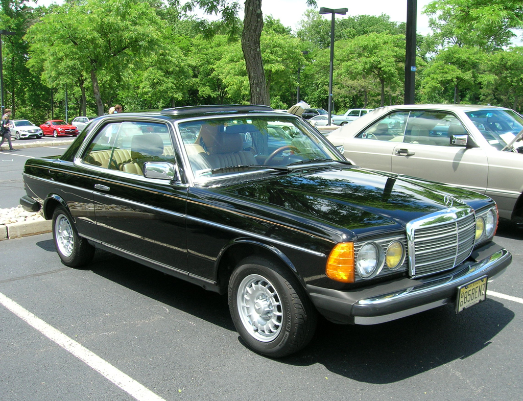 1985 Mercedes 300CD at the 2013 June Jamboree in Montvale, NJ