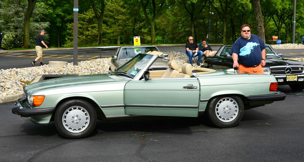 1986 Mercedes 560SL at the 2013 June Jamboree in Montvale, NJ