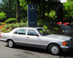 silver 1987 Mercedes 300SDL