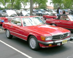 red 1987 mercedes 560SL