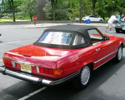 red 1988 mercedes 560SL