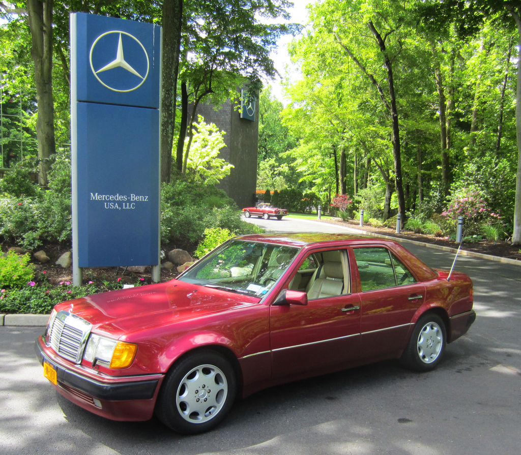 1993 Mercedes 500E at the 2013 Mercedes June Jamboree car show