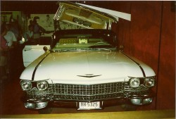 Elvis 1960 Cadillac limo