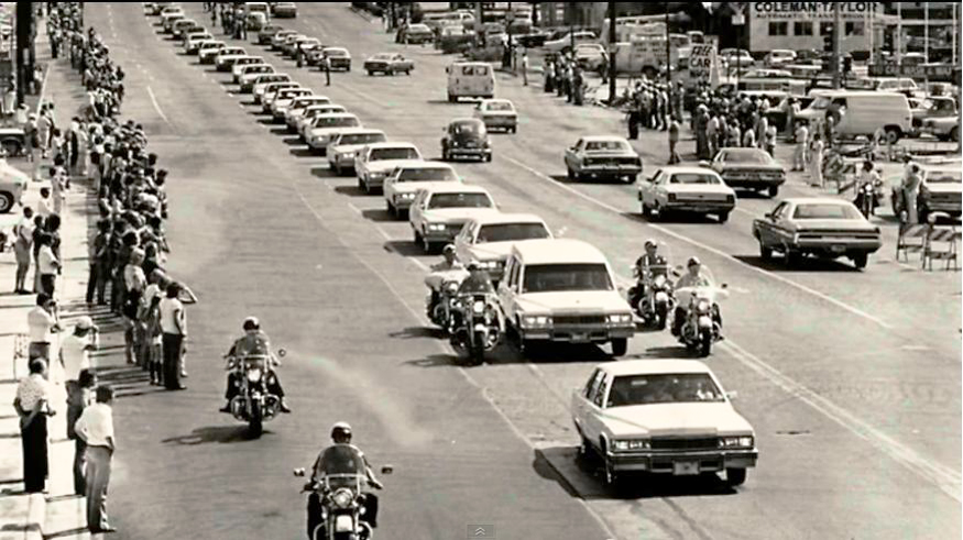 Funeral procession for Elvis - August 18, 1977
