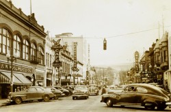 1940s street scene