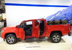 2016, chevrolet, colorado, new york auto show