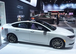 2015, chrysler, 200, new york auto show