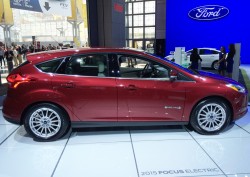 2015, ford, focus, new york auto show