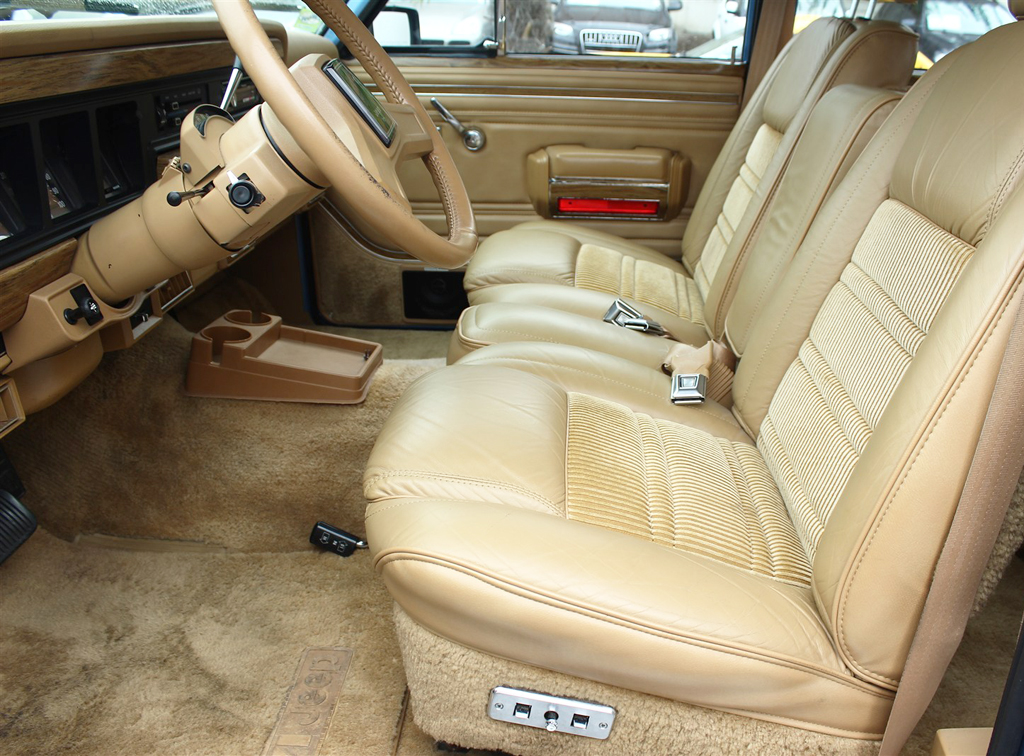 1988 Jeep Grand Wagoneer Front Seat View Classic Cars